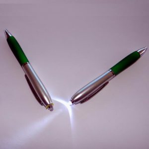 Flashlight Pen Green3.jpg
