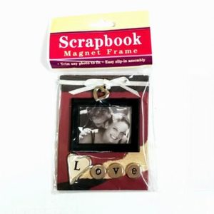 Scrapbookpictureframe.jpg