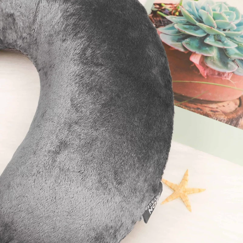 Gray3