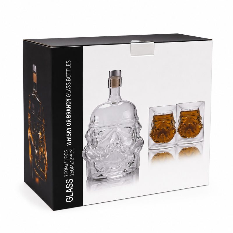 Aef363db 83fa 4019 8c39 Db96d9603c9f Stormtrooper Galactic Helmet Whiskey Decanter 750ml Set With 9.jpg