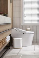 E96fcca6 Ede4 4e33 83d3 504bbb082bbf 2 Gallon Sensor Trash Can Automatic Lid White Item 9379 2 8.jpg
