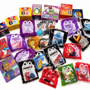 1d463d3c 32a6 488f 87df aef42df2c39b assorted mcdonald s happy meal toys item 9521 2 2.jpg