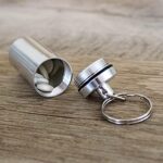 22554417 bf67 423f 9bbd 96596f9d837c ezy dose keychain pill box metal travel capsule bpa free ite 6.jpg