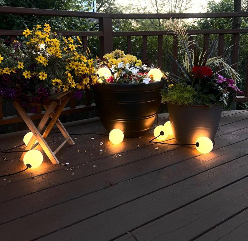0ec31bac 606f 46ad a14f ae8f2fe5c4da lighting science led globe string lights 30 feet 12 globes i 5 2.jpg